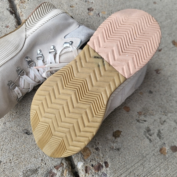 Sorel Out N About III Conquest Waterproof Suede Boot Shoes NL4435-191 Womens 8 - Picture 7 of 13